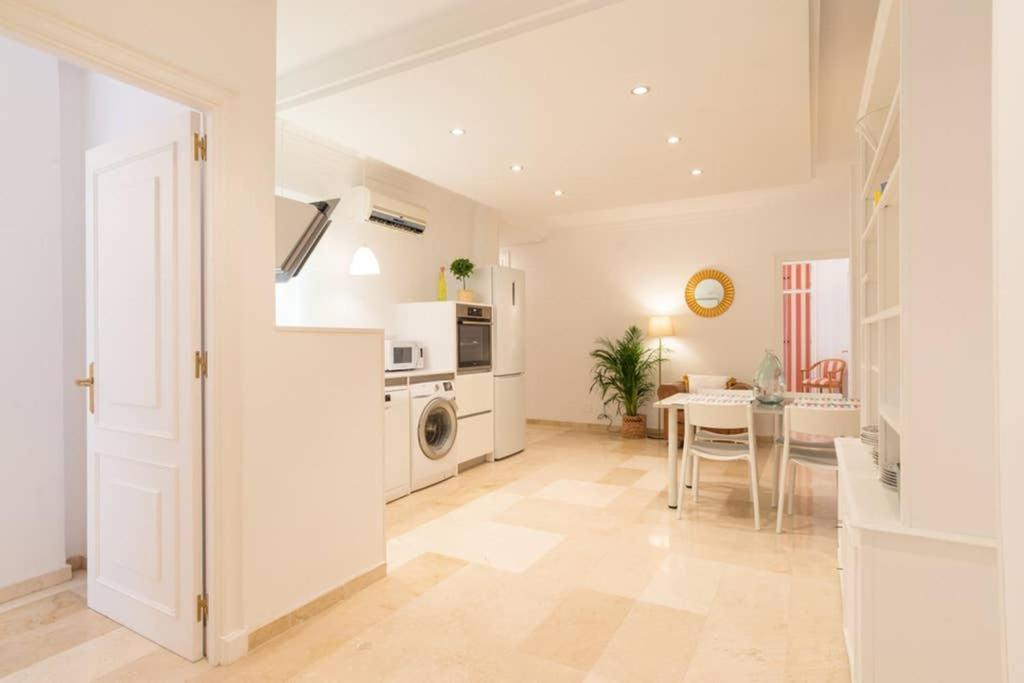 Apartamento TGH/ Málaga Soho centro Exterior foto